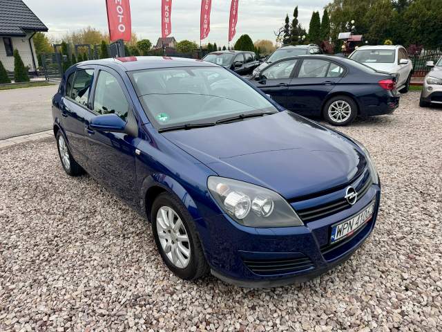 Opel Astra H facelifting 2006 — zdjęcie 1