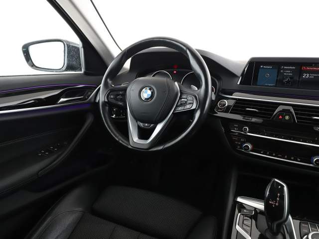 BMW 5 serii VII (G30/G31) 2019 — zdjęcie 16