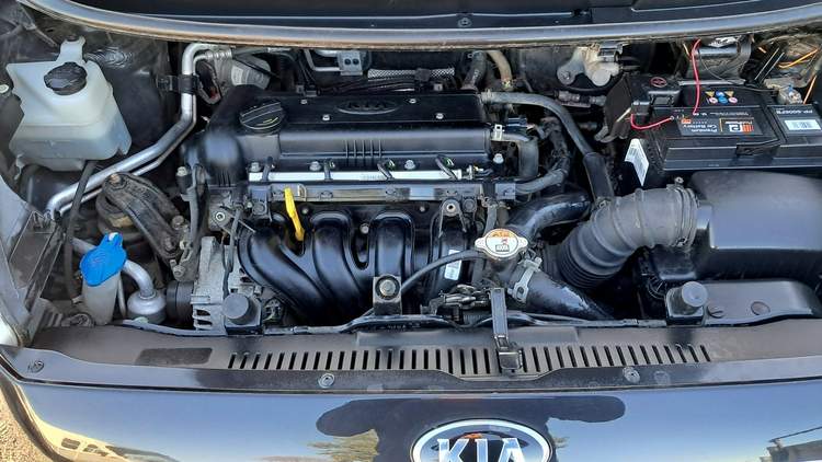 Kia Venga I facelifting 2017 — zdjęcie 19