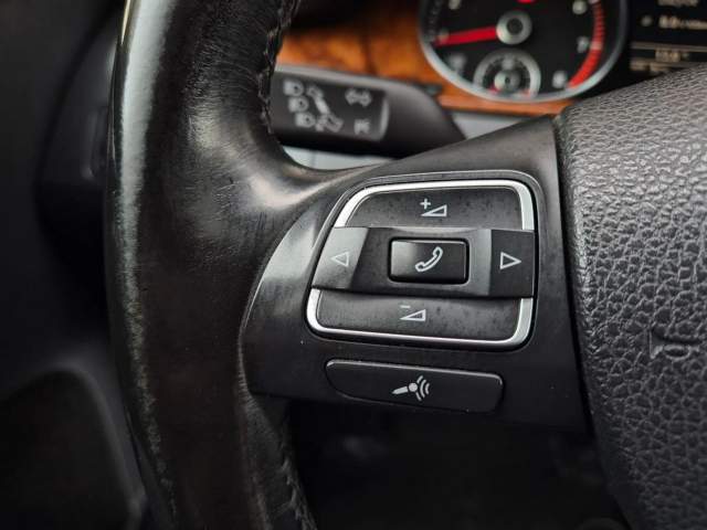 Volkswagen Passat B7 2011 — zdjęcie 14