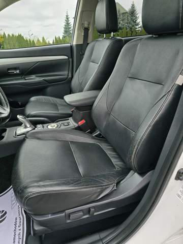 Mitsubishi Outlander III facelifting 2014 — zdjęcie 17