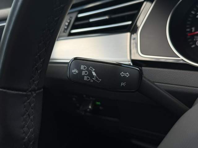 Volkswagen Passat B8 facelifting 2022 — zdjęcie 19