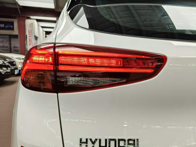 Hyundai Tucson III facelifting 2019 — zdjęcie 10
