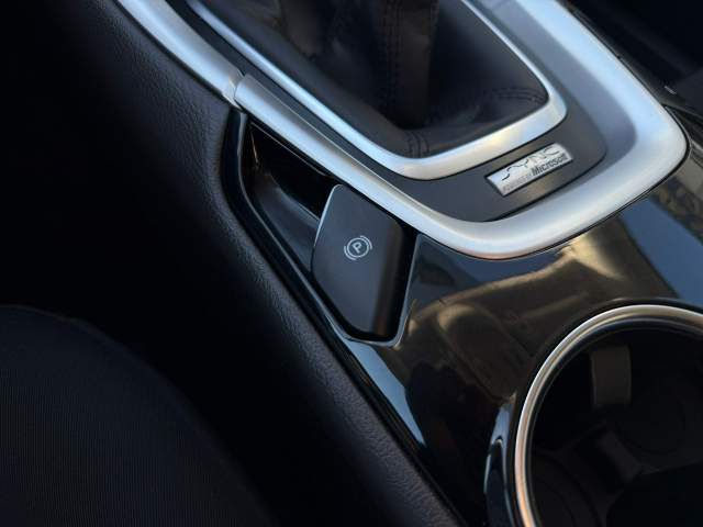 Ford Mondeo V 2015 — zdjęcie 25