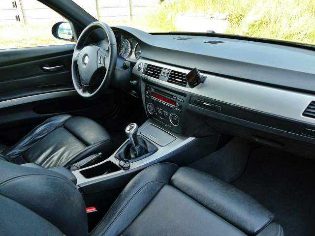 BMW 3 serii V (E90/E91/E92/E93) facelifting 2008 — zdjęcie 23