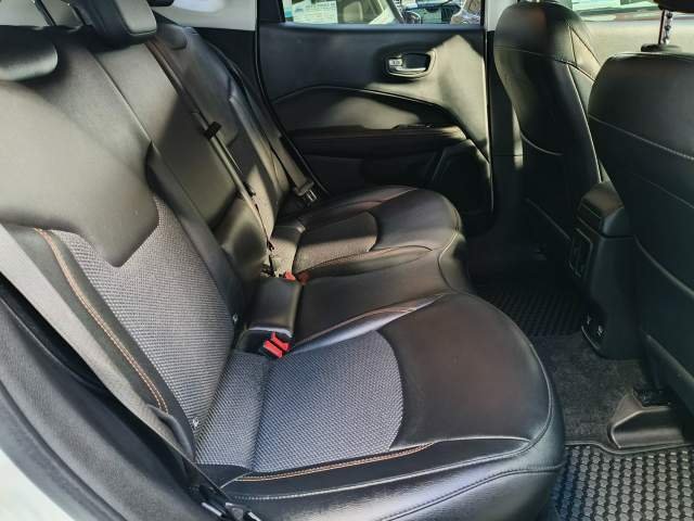 Jeep Compass II 2019 — zdjęcie 17