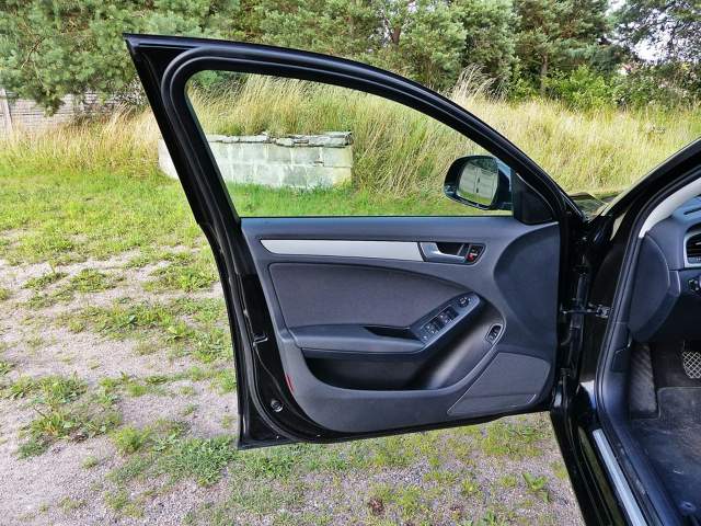 Audi A4 IV (B8) 2008 — zdjęcie 17