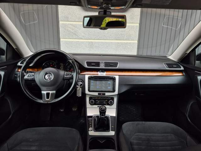 Volkswagen Passat B7 2011 — zdjęcie 7