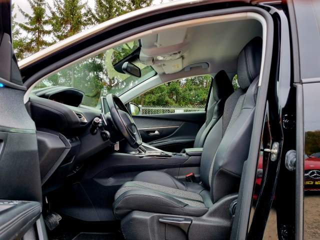 Peugeot 5008 II 2019 — zdjęcie 9