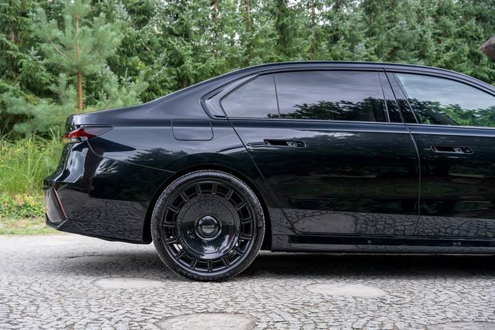 BMW 7 serii VII (G70) 2025 — zdjęcie 15