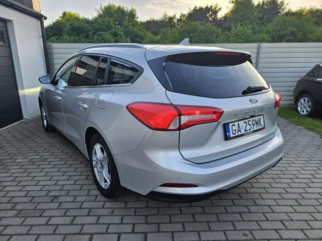 Ford Focus IV facelifting 2021 — zdjęcie 2
