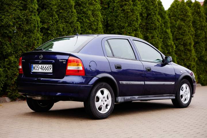 Opel Astra F 1999 — zdjęcie 7