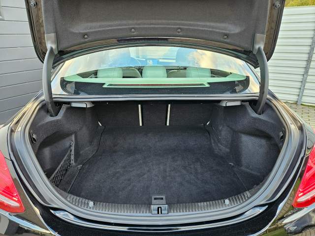 Mercedes-Benz C-Klasa IV (W205) facelifting 2018 — zdjęcie 25