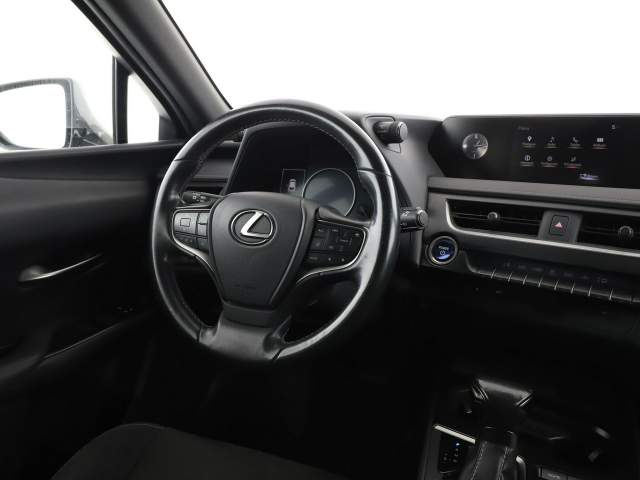 Lexus UX I 2019 — zdjęcie 16