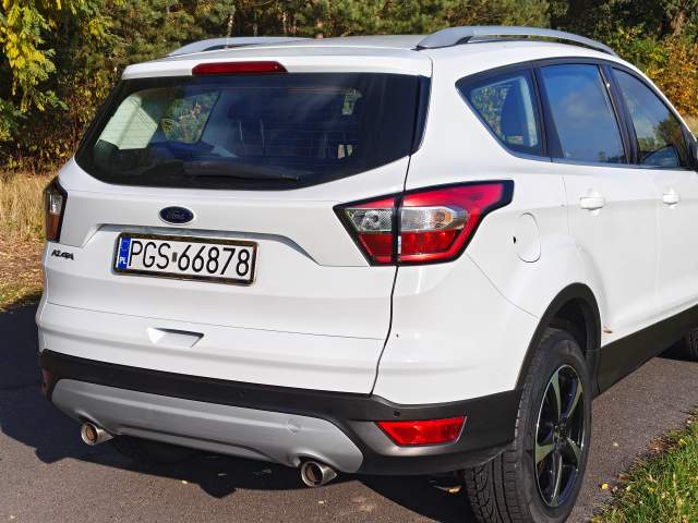 Ford Kuga II facelifting 2019 — zdjęcie 17