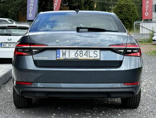 Skoda Superb III facelifting 2021 — zdjęcie 6