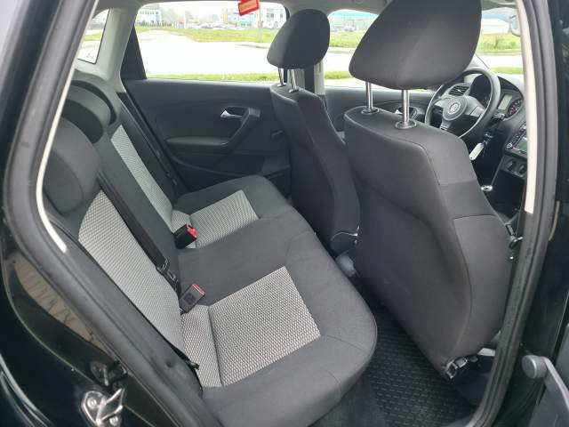 Volkswagen Polo V 2011 — zdjęcie 9