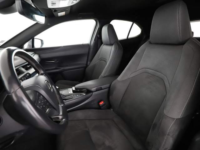 Lexus UX I 2019 — zdjęcie 13