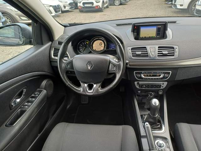 Renault Megane III facelifting 2013 — zdjęcie 19