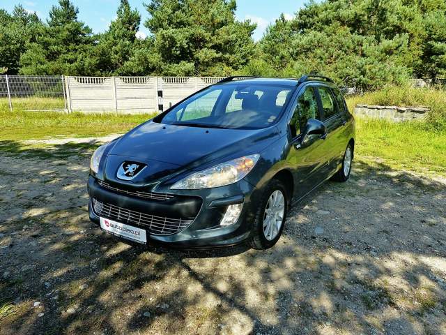 Peugeot 308 I 2010 — zdjęcie 15