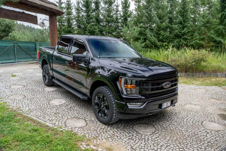 Ford F-150 XIV 2022 — zdjęcie 25