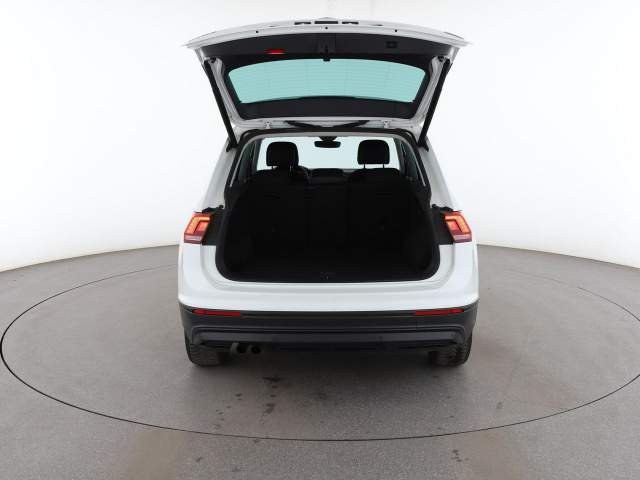 Volkswagen Tiguan II 2019 — zdjęcie 19