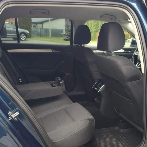 Skoda Superb III 2018 — zdjęcie 29