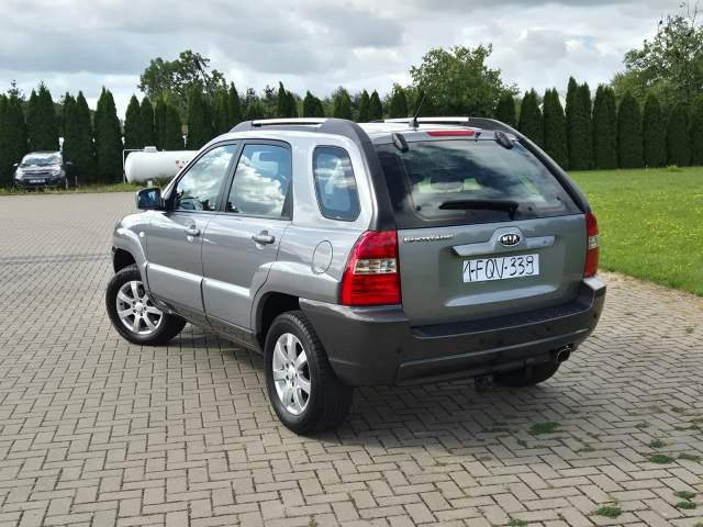 Kia Sportage II 2006 — zdjęcie 12