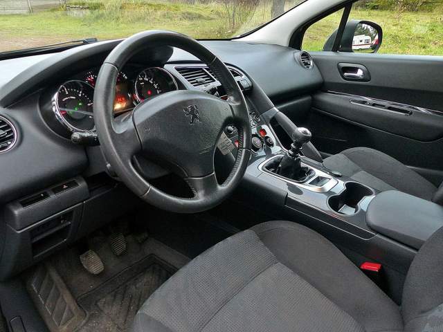 Peugeot 3008 I 2011 — zdjęcie 18