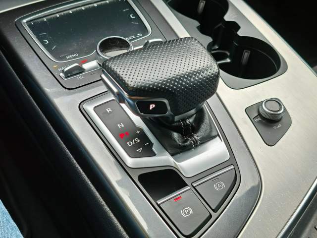 Audi Q7 II (4M) 2019 — zdjęcie 15