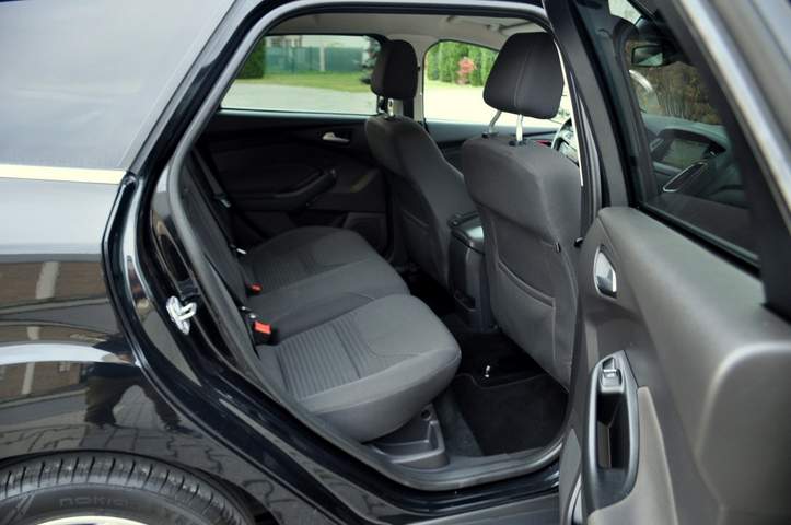 Ford Focus III facelifting 2015 — zdjęcie 19