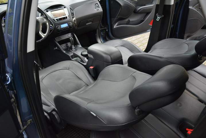 Hyundai ix35 I 2011 — zdjęcie 19