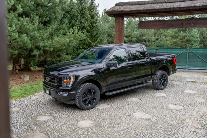 Ford F-150 XIV 2022 — zdjęcie 3