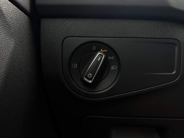 Volkswagen Tiguan II 2021 — zdjęcie 26