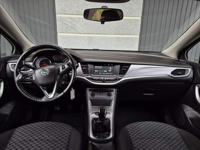Opel Astra K 2017 — zdjęcie 7
