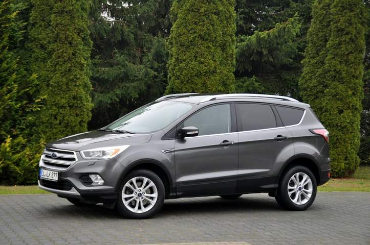 Ford Kuga II facelifting 2017 — zdjęcie 11