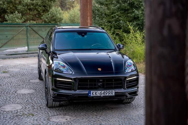 Porsche Cayenne III 2022 — zdjęcie 27