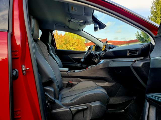 Peugeot 3008 II facelifting 2023 — zdjęcie 11