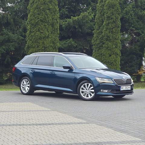 Skoda Superb III 2018 — zdjęcie 9
