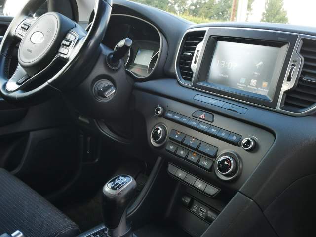 Kia Sportage IV facelifting 2018 — zdjęcie 23