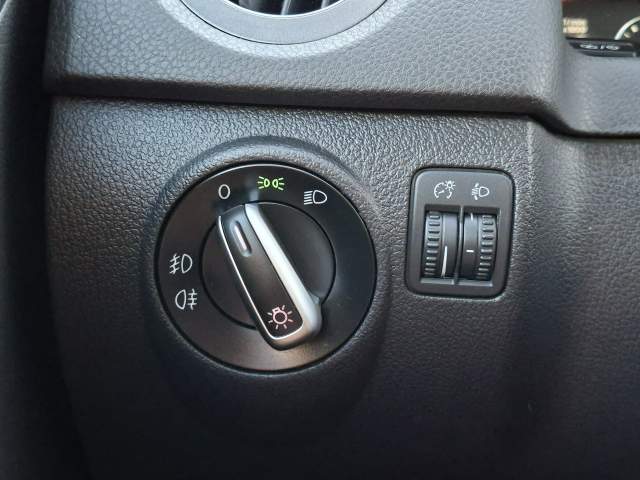 Volkswagen Tiguan I facelifting 2012 — zdjęcie 17