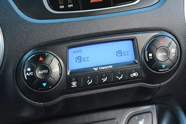 Hyundai ix35 I 2011 — zdjęcie 22