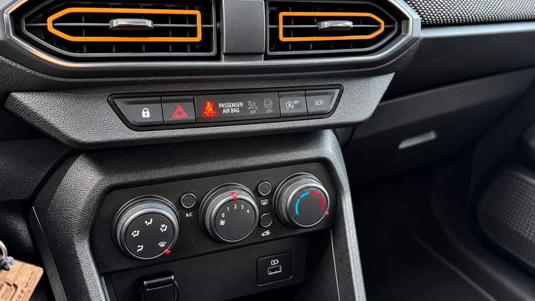 Dacia Sandero III 2021 — zdjęcie 26