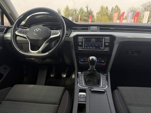 Volkswagen Passat B8 facelifting 2022 — zdjęcie 13