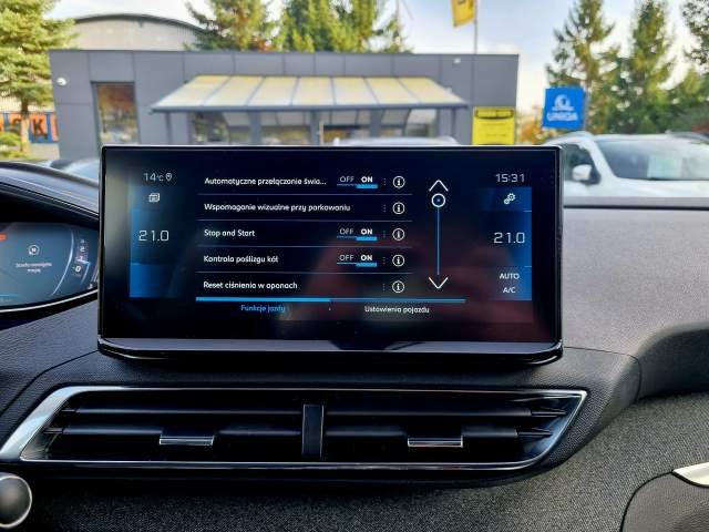 Peugeot 3008 II facelifting 2023 — zdjęcie 23