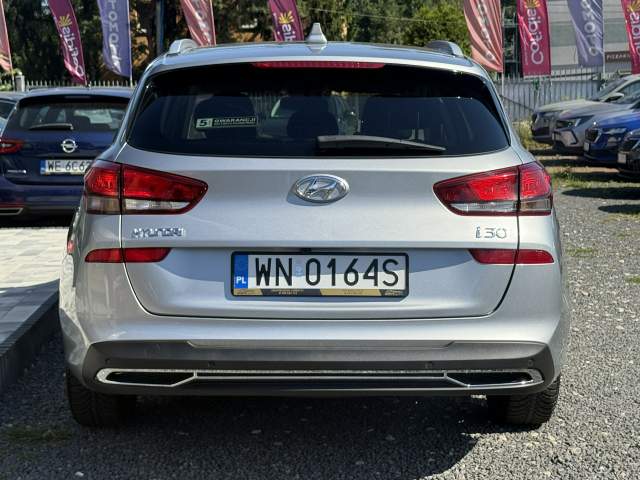 Hyundai i30 III facelifting 2 2022 — zdjęcie 7
