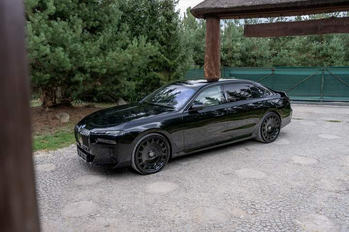 BMW 7 serii VII (G70) 2025 — zdjęcie 21