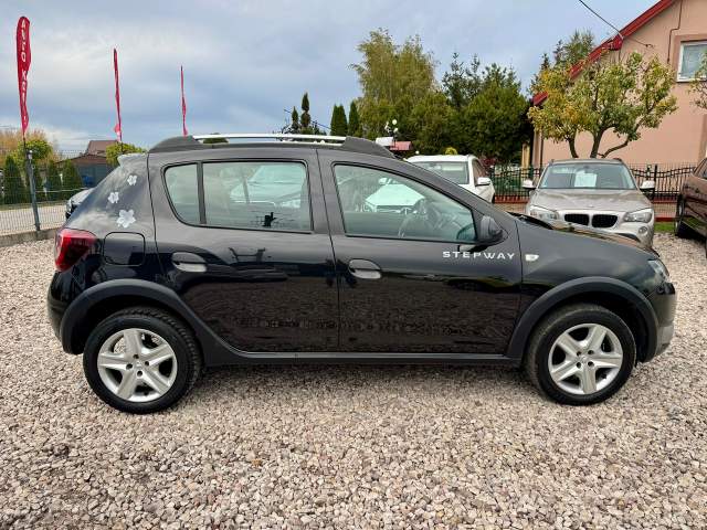 Dacia Sandero II 2015 — zdjęcie 3