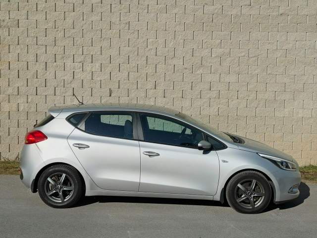 Kia Ceed II 2014 — zdjęcie 8