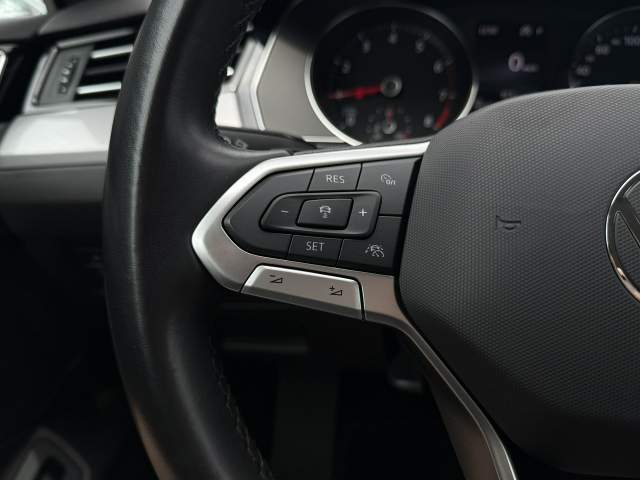 Volkswagen Passat B8 facelifting 2023 — zdjęcie 18